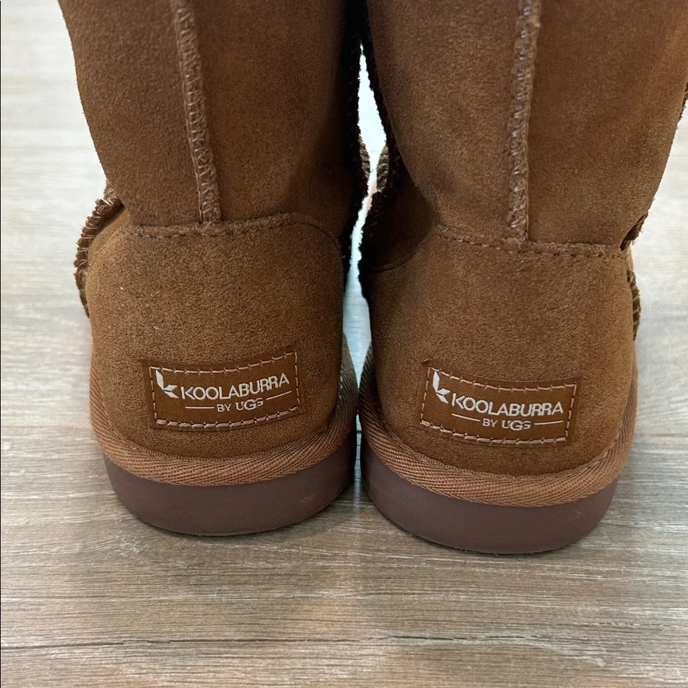 Koolaburra by Ugg Classic Chestnut Brown Shearling-Lined Winter Boots
